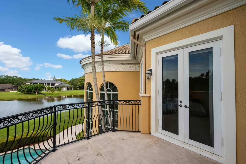 18118 Daybreak Drive Boca Raton FL 33496