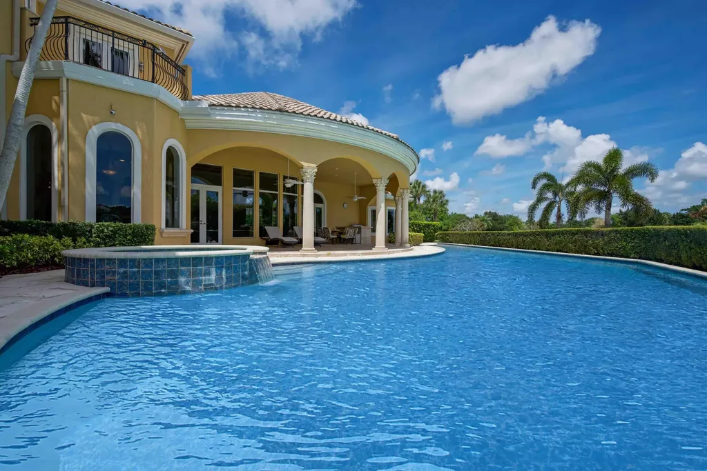18118 Daybreak Drive Boca Raton FL 33496