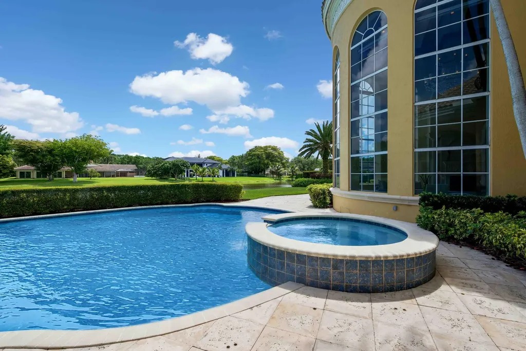 18118 Daybreak Drive Boca Raton FL 33496