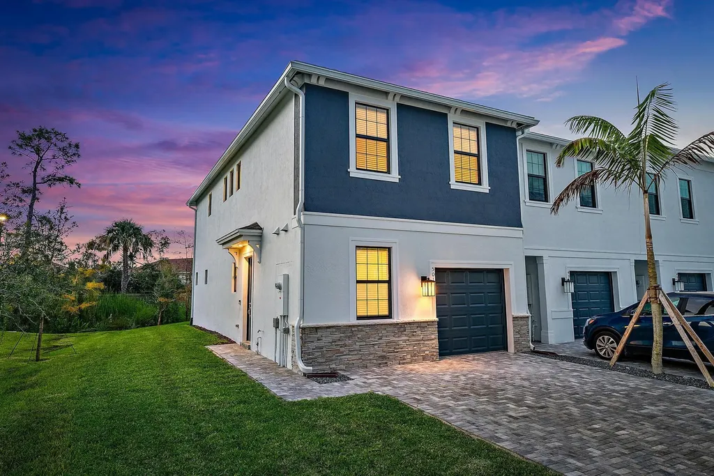 501 SW Sally Way Stuart FL 34997