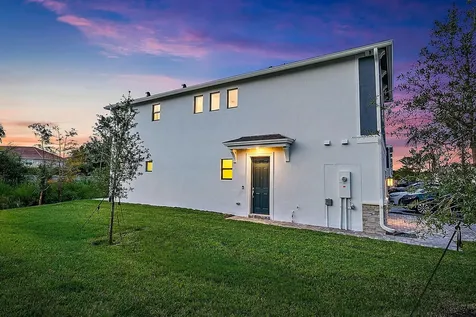 501 SW Sally Way Stuart FL 34997