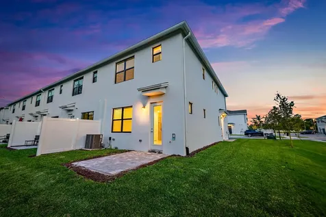 501 SW Sally Way Stuart FL 34997