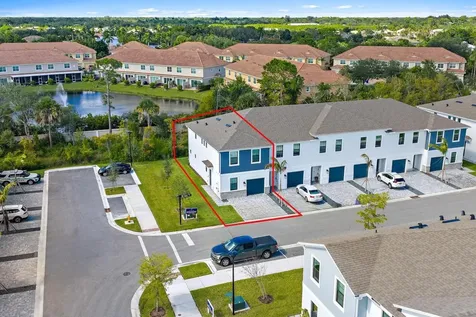 501 SW Sally Way Stuart FL 34997
