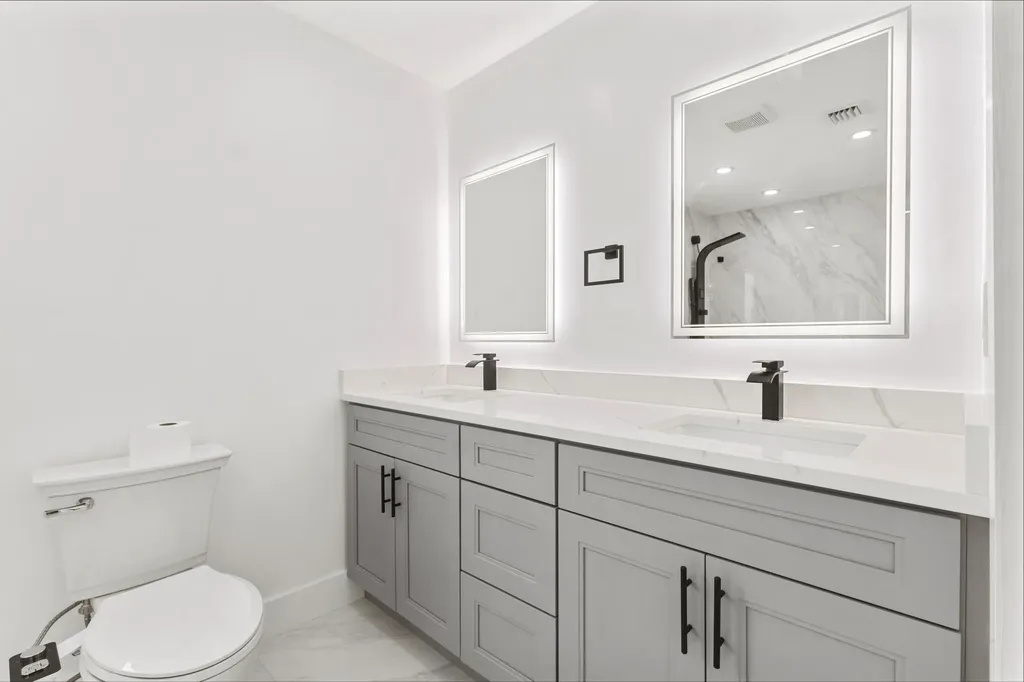 4040 NE 6th Avenue Deerfield Beach FL 33064