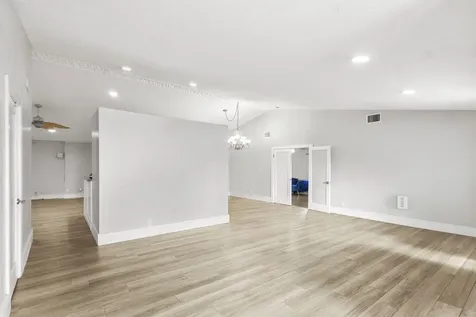 4040 NE 6th Avenue Deerfield Beach FL 33064