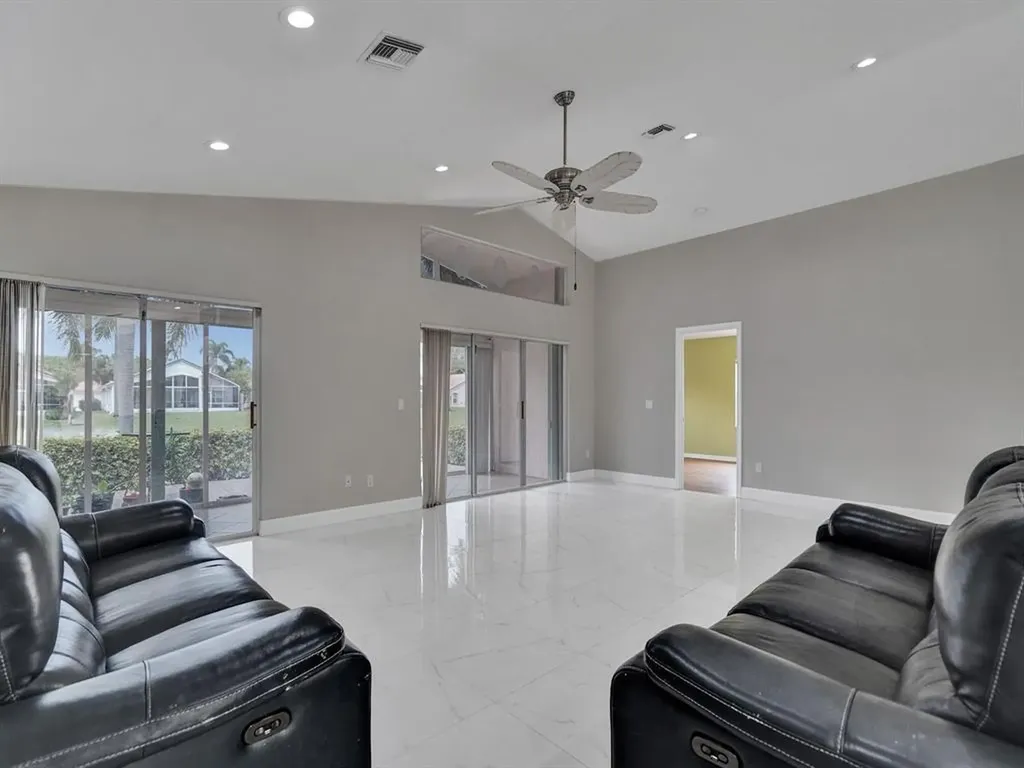 22845 Barrister Drive Boca Raton FL 33433