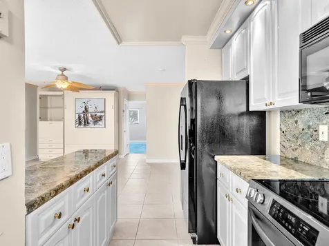 2000 Diana Drive Hallandale Beach FL 33009