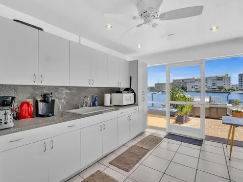 2000 Diana Drive Hallandale Beach FL 33009