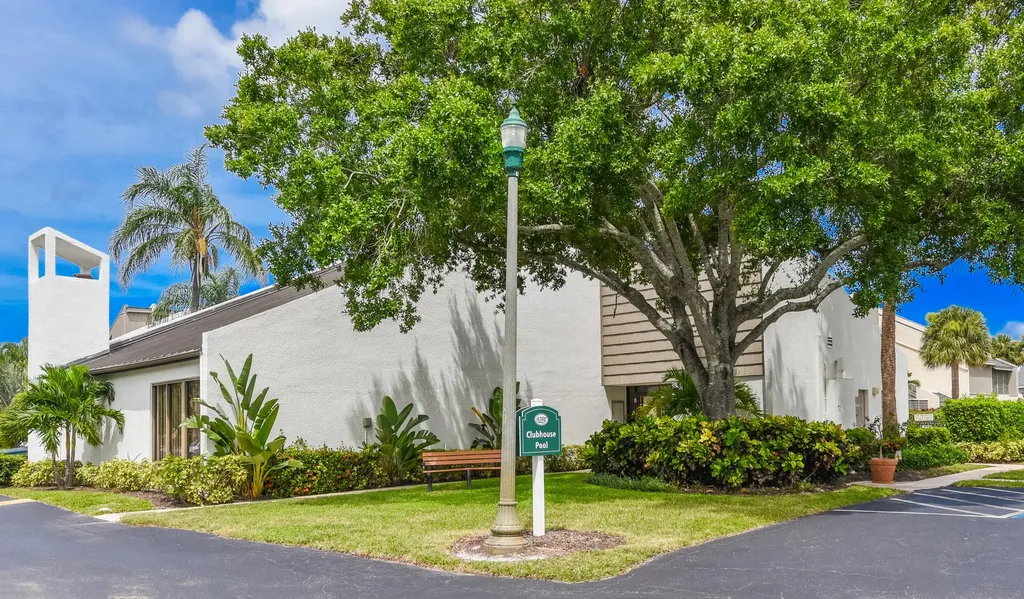 1605 S Us Highway 1 Jupiter FL 33477