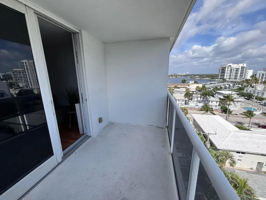 336 N Birch Road Fort Lauderdale FL 33304