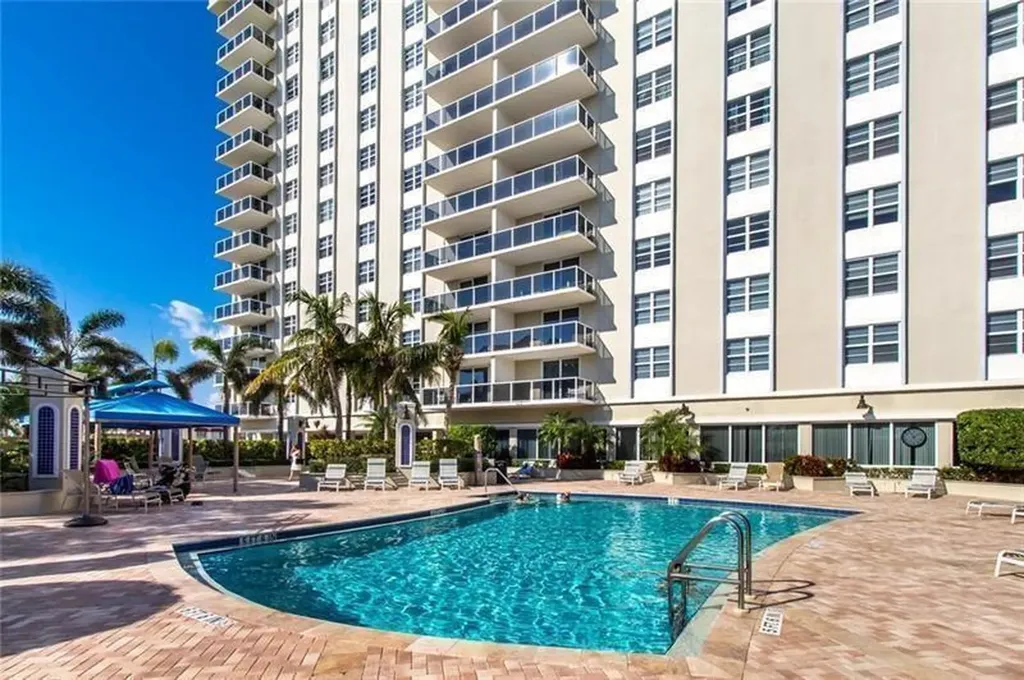 336 N Birch Road Fort Lauderdale FL 33304