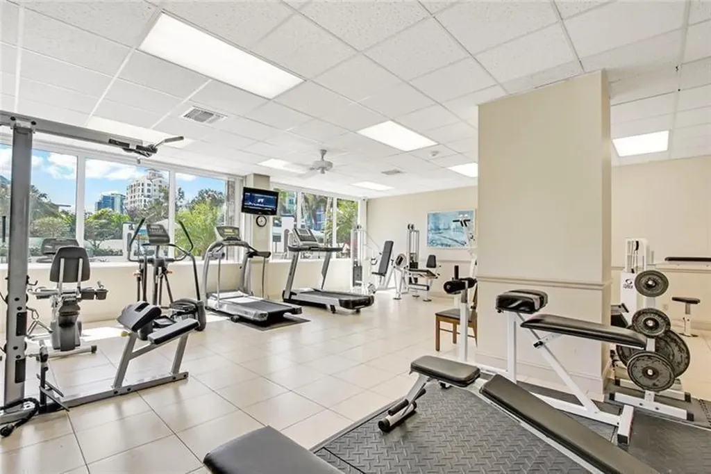 336 N Birch Road Fort Lauderdale FL 33304