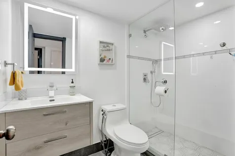 8992 Palm Tree Lane Pembroke Pines FL 33024