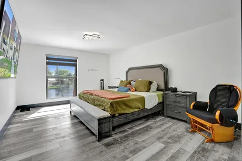 8992 Palm Tree Lane Pembroke Pines FL 33024