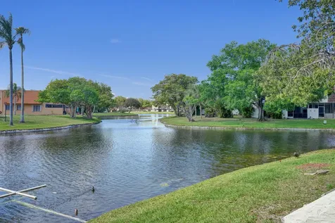 8992 Palm Tree Lane Pembroke Pines FL 33024