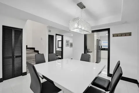 8992 Palm Tree Lane Pembroke Pines FL 33024