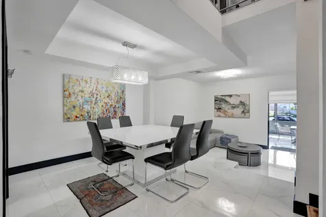 8992 Palm Tree Lane Pembroke Pines FL 33024