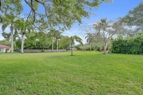 12213 Melissa Way Cooper City FL 33026