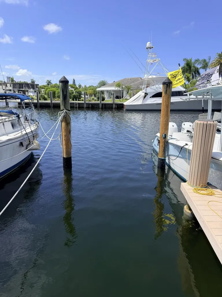 1475 SE 15th Street Fort Lauderdale FL 33316