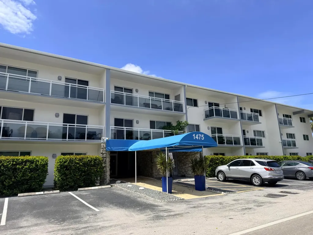 1475 SE 15th Street Fort Lauderdale FL 33316