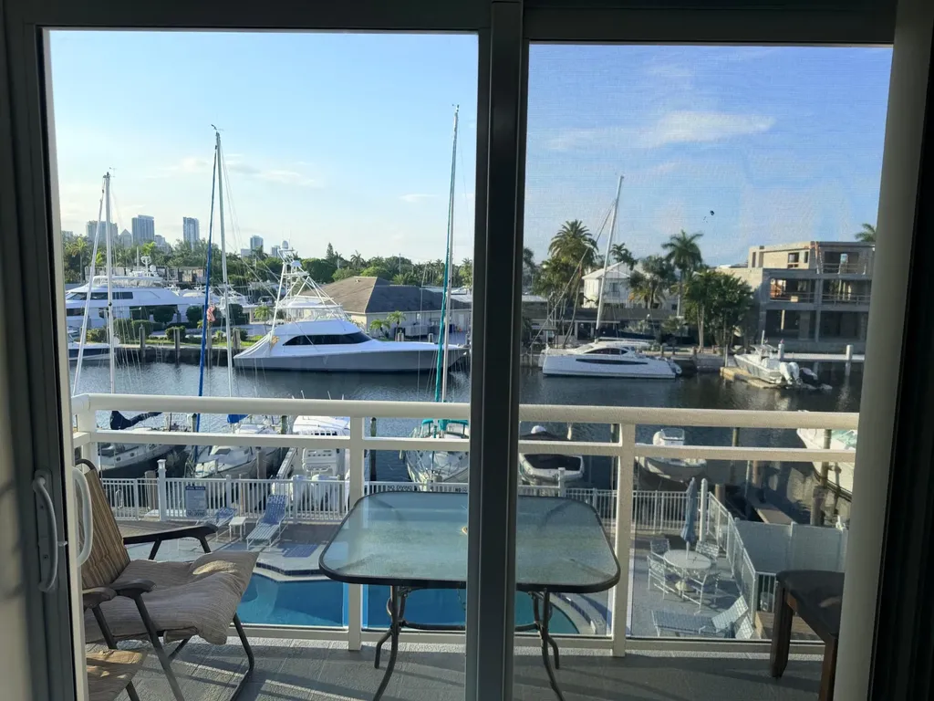 1475 SE 15th Street Fort Lauderdale FL 33316