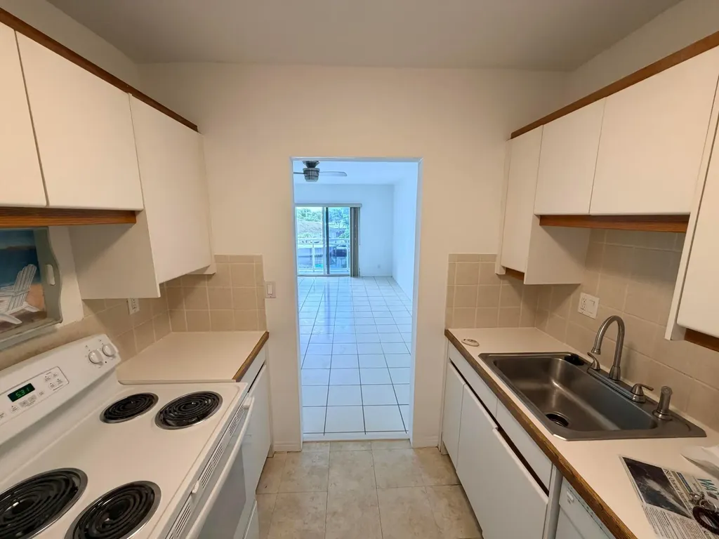 1475 SE 15th Street Fort Lauderdale FL 33316