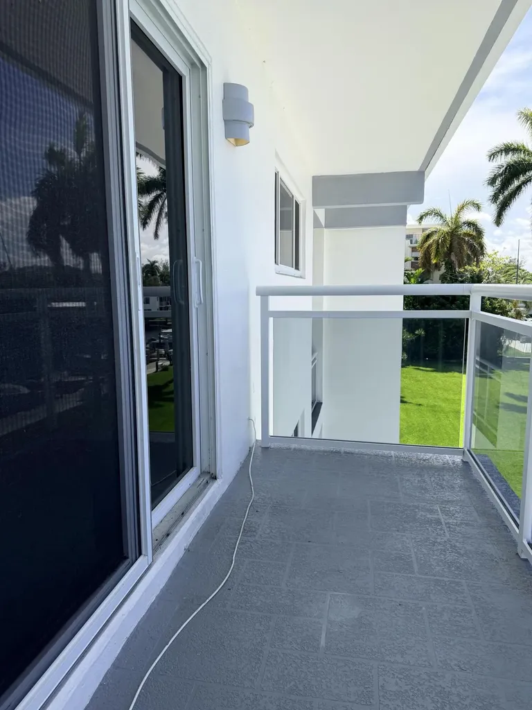 1475 SE 15th Street Fort Lauderdale FL 33316
