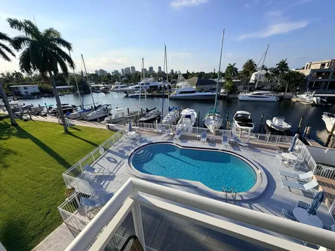 1475 SE 15th Street Fort Lauderdale FL 33316