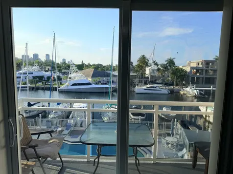 1475 SE 15th Street Fort Lauderdale FL 33316