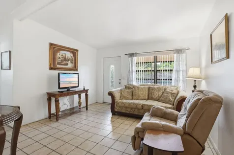 131 Ficus Tree Drive Lantana FL 33462