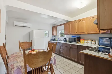 131 Ficus Tree Drive Lantana FL 33462