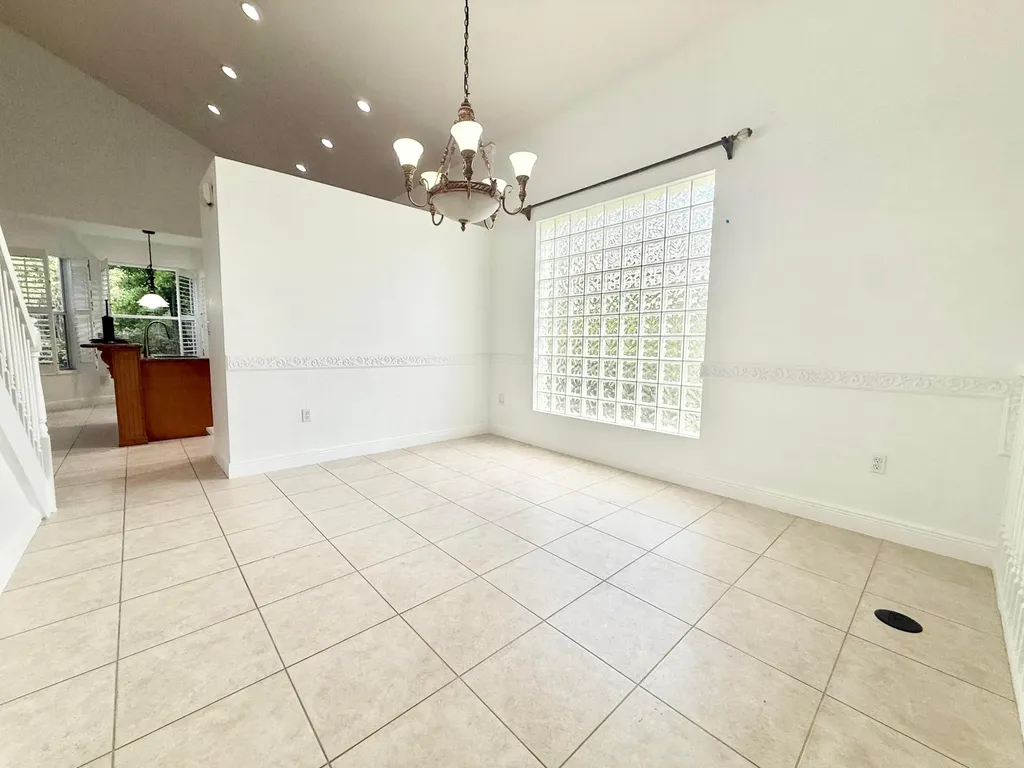 11553 Big Sky Court Boca Raton FL 33498