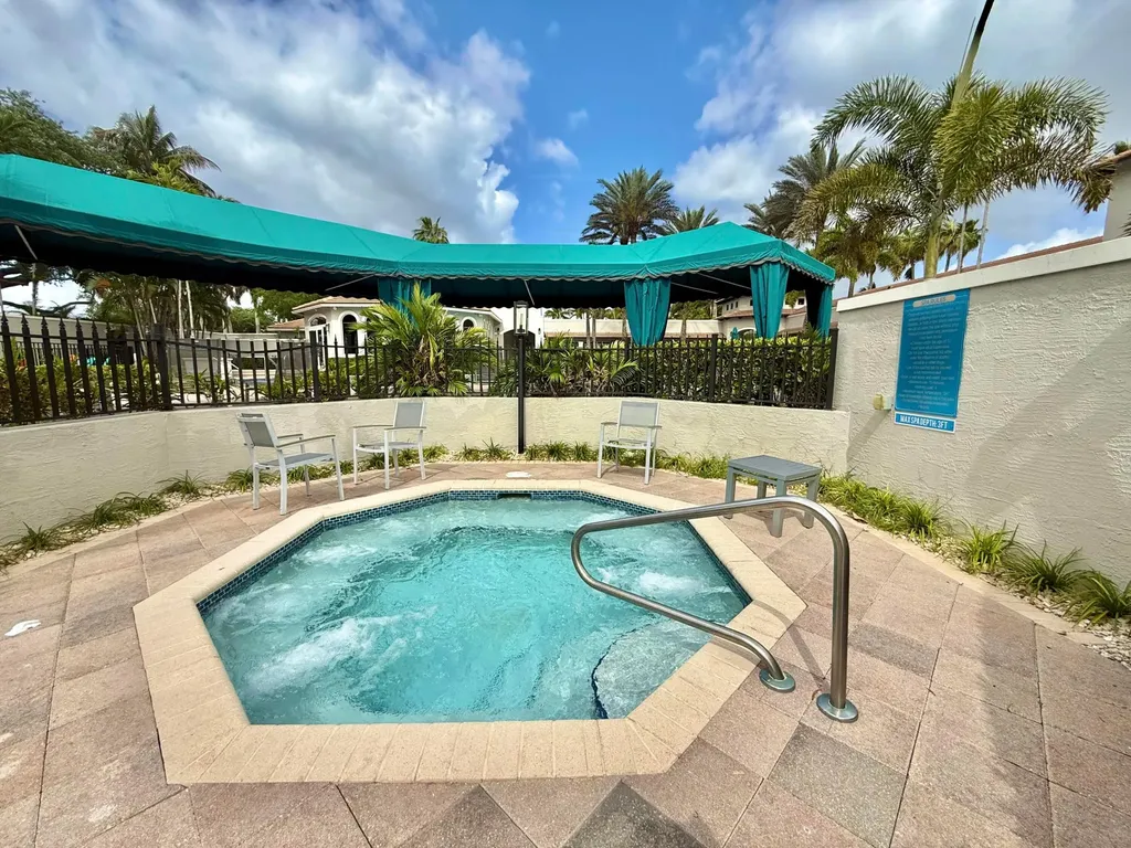 11553 Big Sky Court Boca Raton FL 33498
