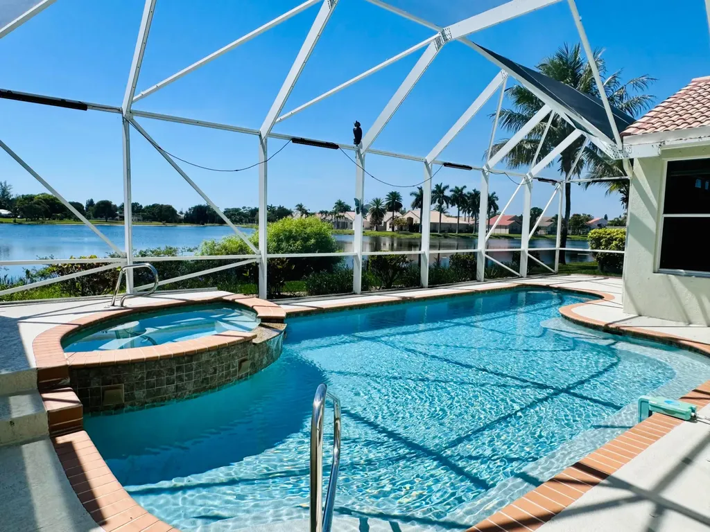 9360 Cove Point Circle Boynton Beach FL 33472