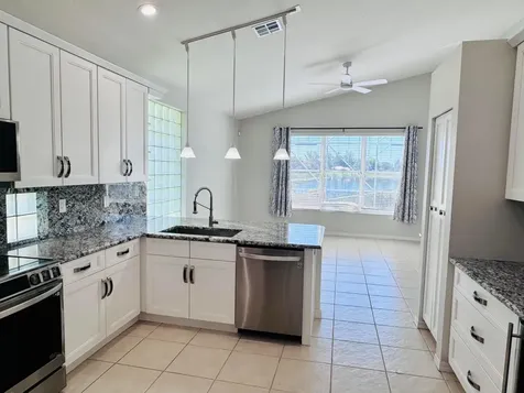 9360 Cove Point Circle Boynton Beach FL 33472