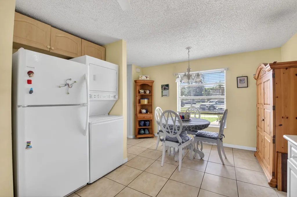 1600 NW 18th Avenue Delray Beach FL 33445