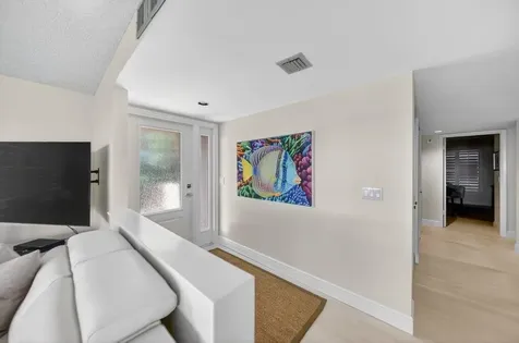218 NE Edgewater Drive Hutchinson Island FL 34996