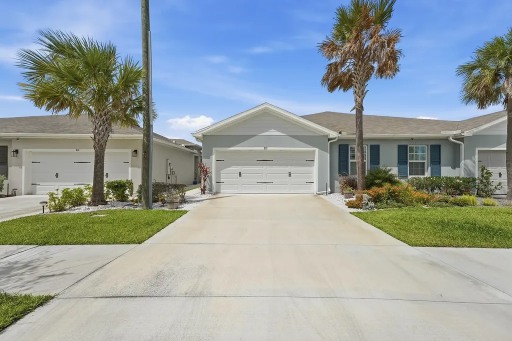 812 Persimmon Place Fort Pierce FL 34981