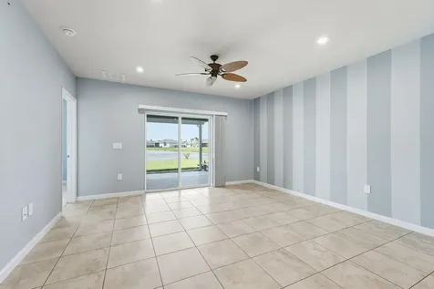 812 Persimmon Place Fort Pierce FL 34981
