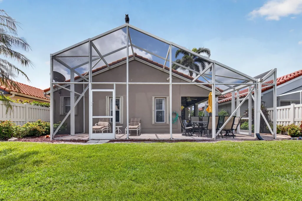 11592 Lawton Road Boynton Beach FL 33437
