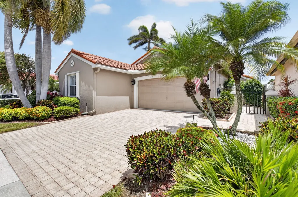 11592 Lawton Road Boynton Beach FL 33437