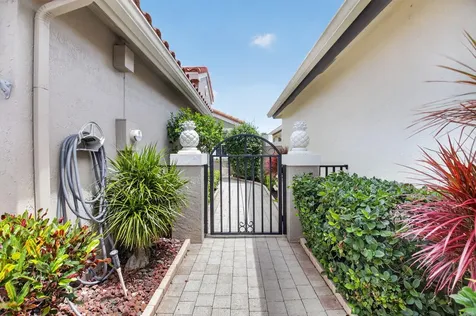 11592 Lawton Road Boynton Beach FL 33437