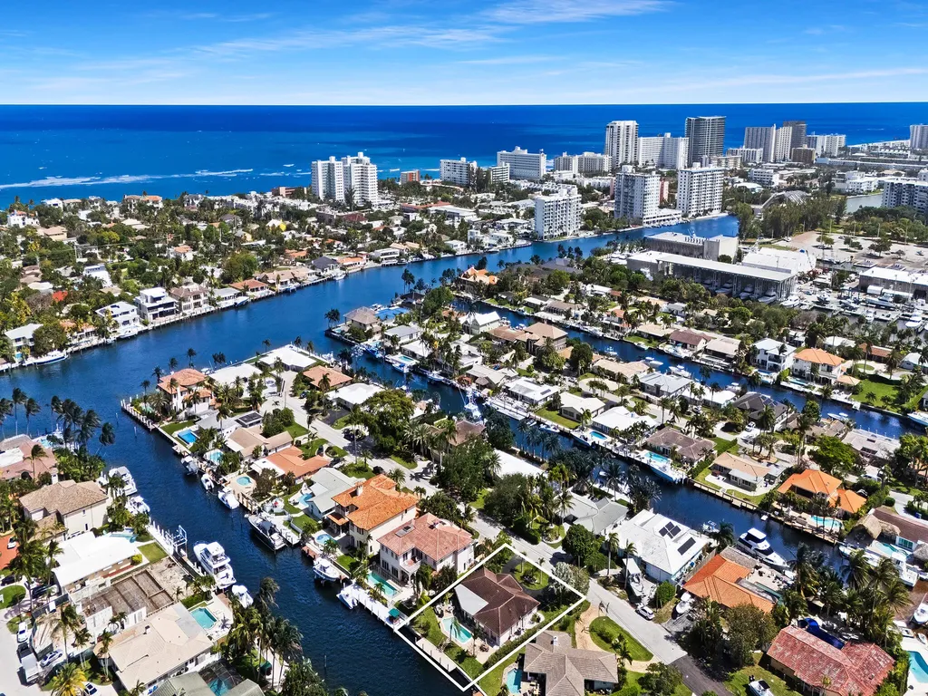 2881 NE 22nd Court Pompano Beach FL 33062