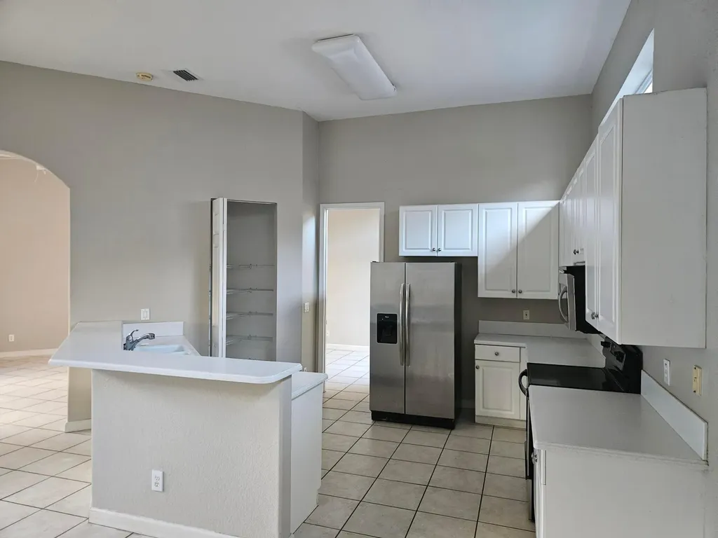 5842 NW 123rd Avenue Coral Springs FL 33076