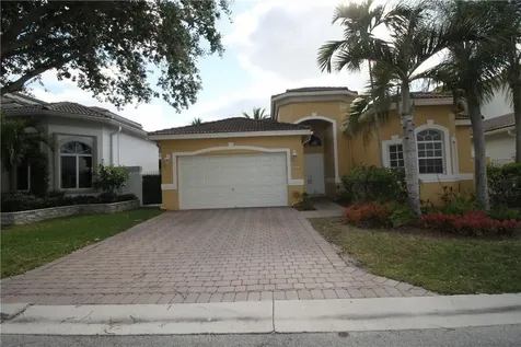 5842 NW 123rd Avenue Coral Springs FL 33076