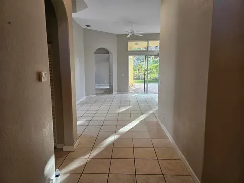 5842 NW 123rd Avenue Coral Springs FL 33076
