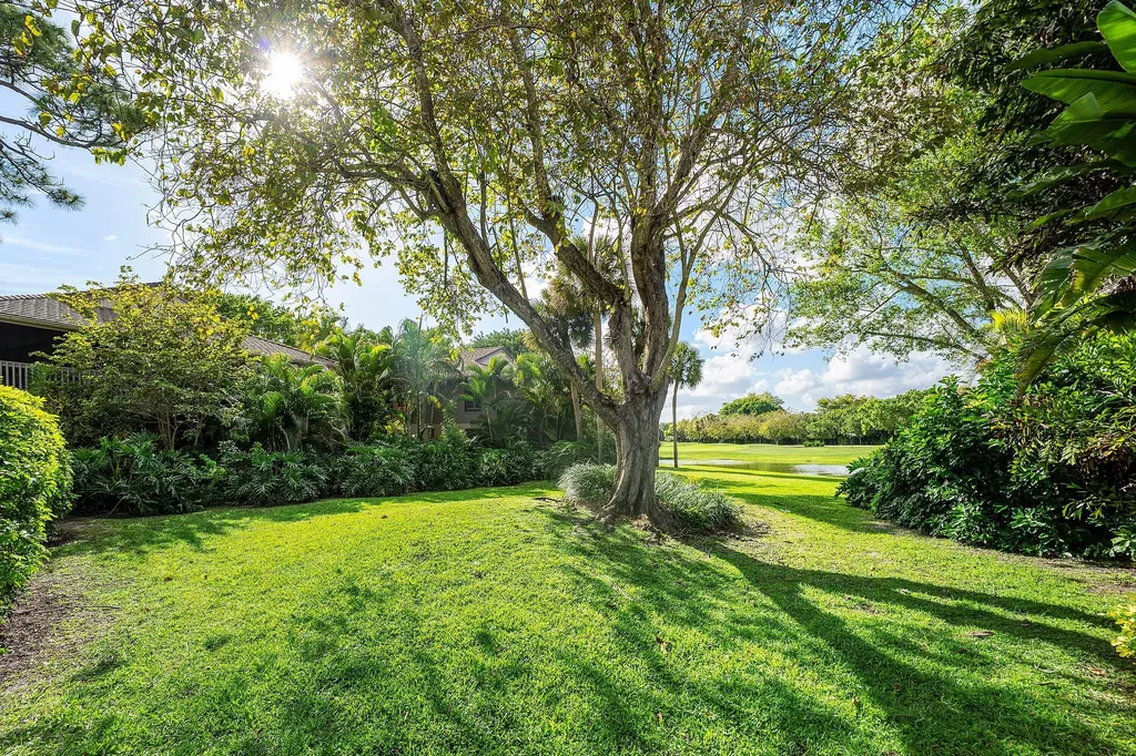 7077 Rain Forest Drive Boca Raton FL 33434