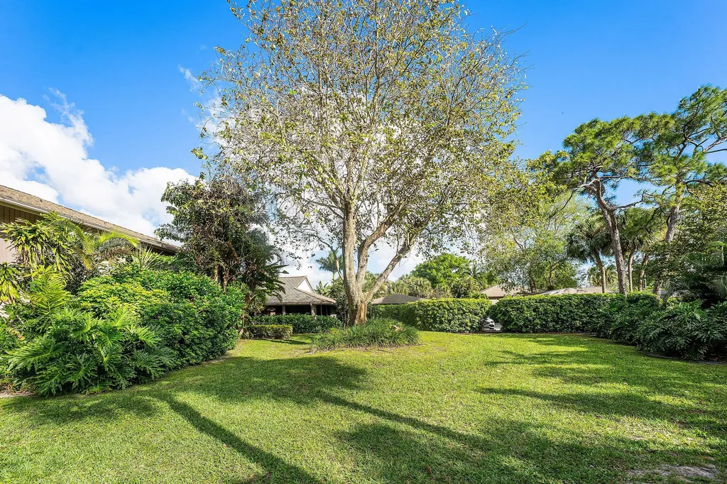 7077 Rain Forest Drive Boca Raton FL 33434