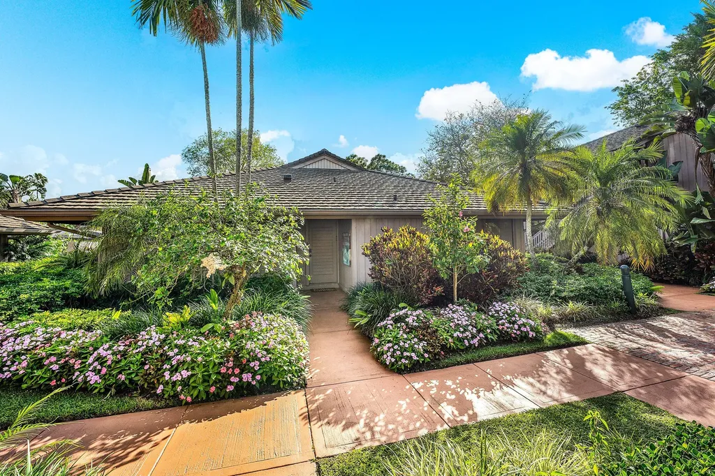 7077 Rain Forest Drive Boca Raton FL 33434