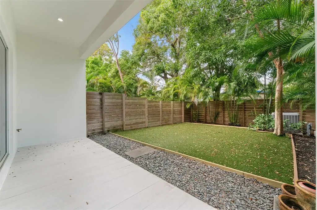 1121 SW 2nd Court Fort Lauderdale FL 33312